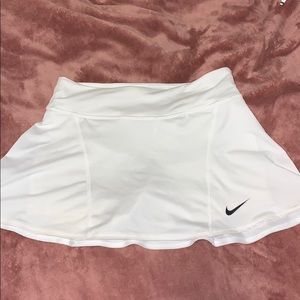 White Nike tennis skirt